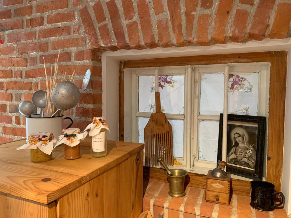 Villa Dom Pod Orzechem à Łapczyce Extérieur photo