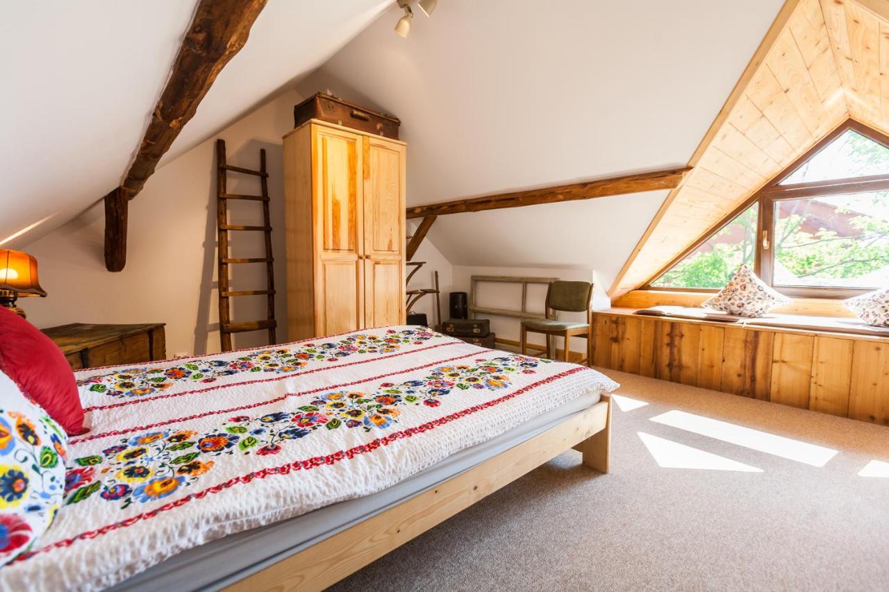 Villa Dom Pod Orzechem à Łapczyce Extérieur photo