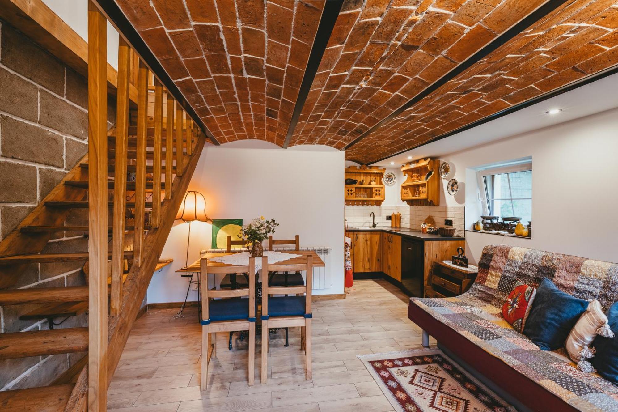 Villa Dom Pod Orzechem à Łapczyce Extérieur photo